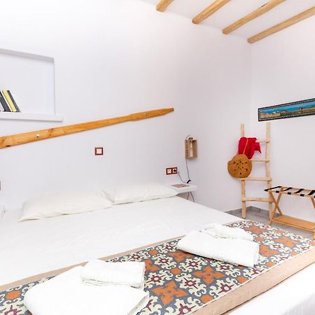 Ailouros Summer Hotel Schoinoussa 외부 사진