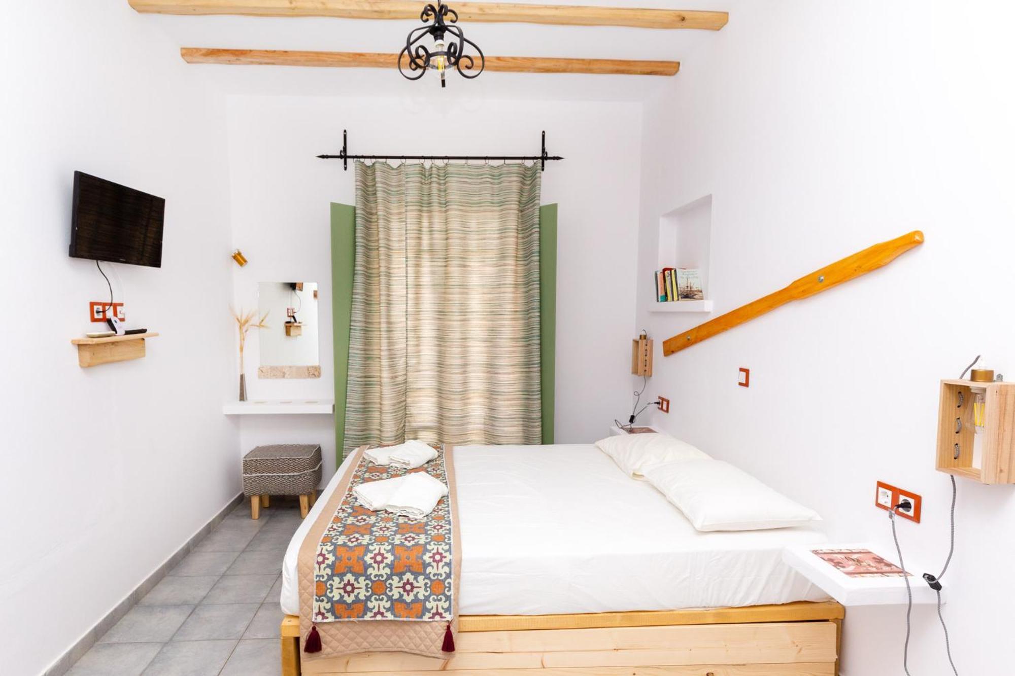 Ailouros Summer Hotel Schoinoussa 외부 사진