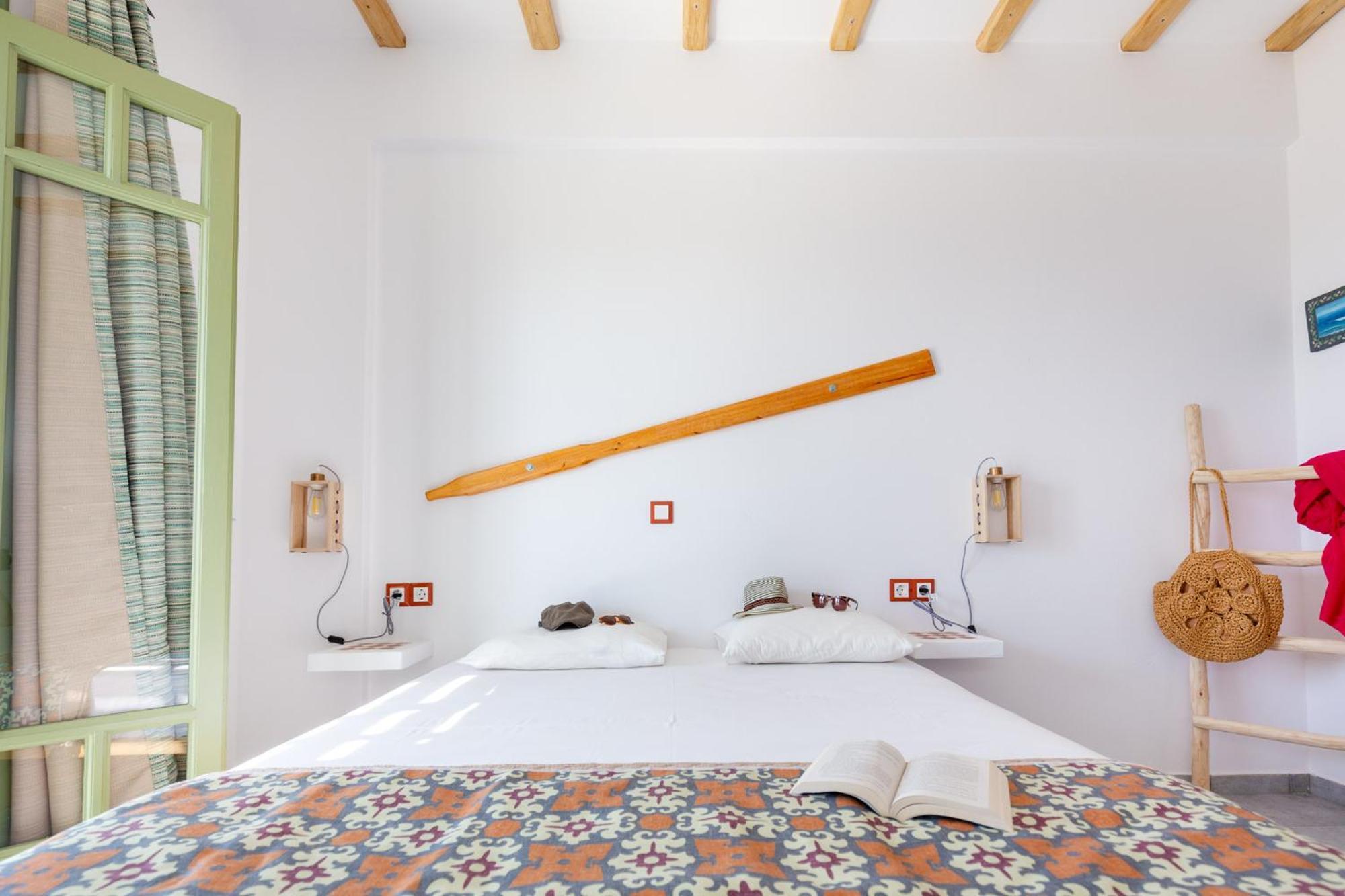 Ailouros Summer Hotel Schoinoussa 외부 사진