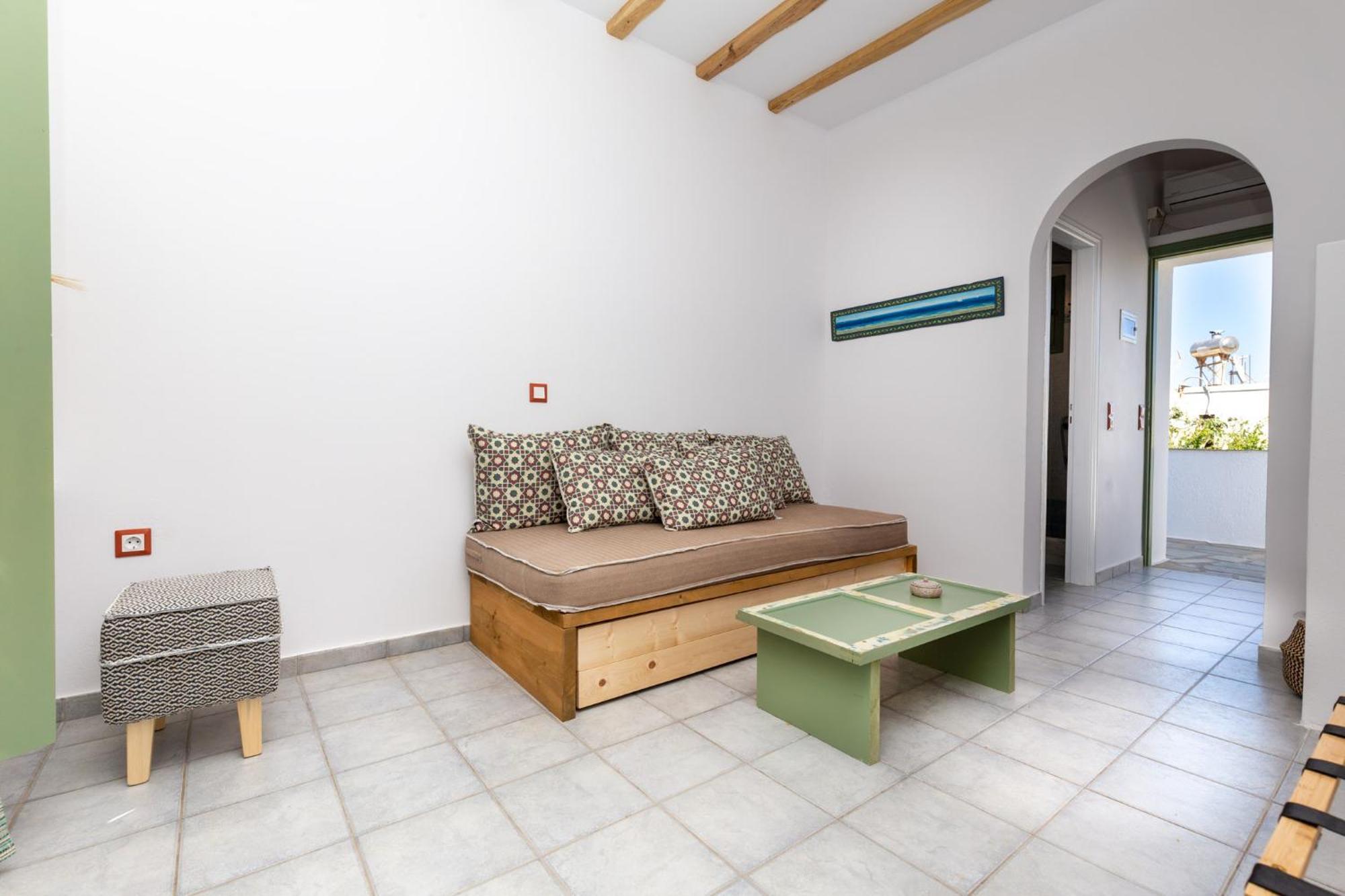 Ailouros Summer Hotel Schoinoussa 외부 사진